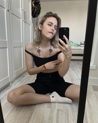 Николь Коулен