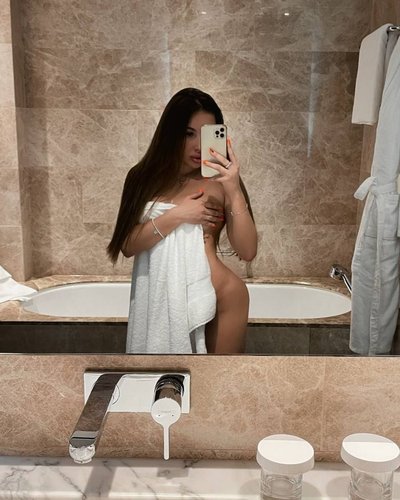 Голая Екатерина Златова