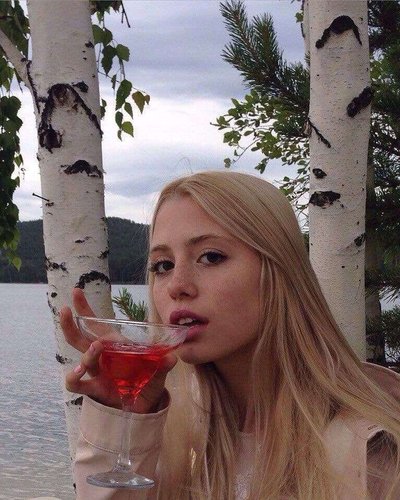 Голая Анна Михеева