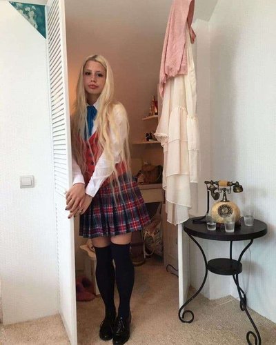 Khofmannita