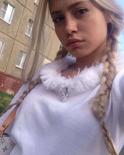 Khofmannita