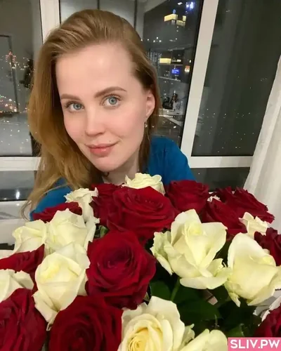 Голая Ангелина Робин Гуд