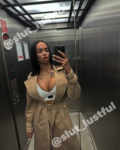 Голая Lustful Slut
