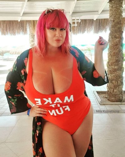 Голая Мила Кузнецова