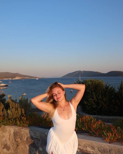 Katya Adushkina