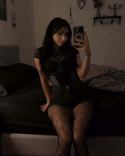 Голая Natalie Vox