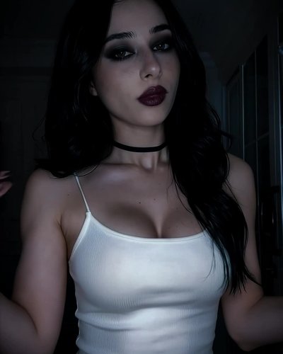 Голая Natalie Vox